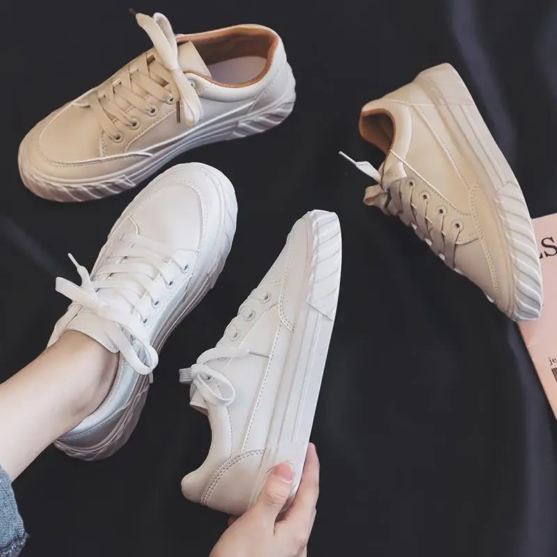 

Solid Leather Sneakers Woman Vulcanize Shoes Unisex White Sneakers School Student Shoes Girls Gym Sneakers Women Trekking Shoes