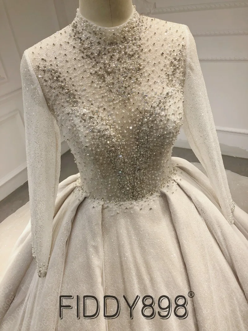 Luxury Crystals Pearls Wedding Dresses Shimmer Fabric High Neck Long Sleeves Bridal Dress Ball Gown Women Marriage Dress