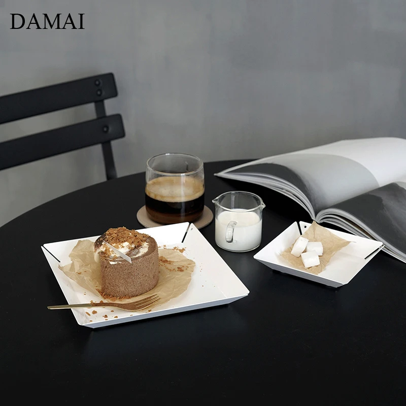 

Тарелки белые однотонные в европейском стиле, железные поддоны, для торта, десерта, семейвечерние праздника, послеобеденного чая, кондитерс...