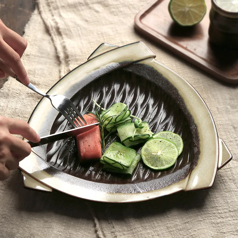 

Creative Japanese Style Kiln Change Pottery CharacteristicRestaurant Tableware Sushi Plate Salad Plate Dessert Plate Sushi Plate