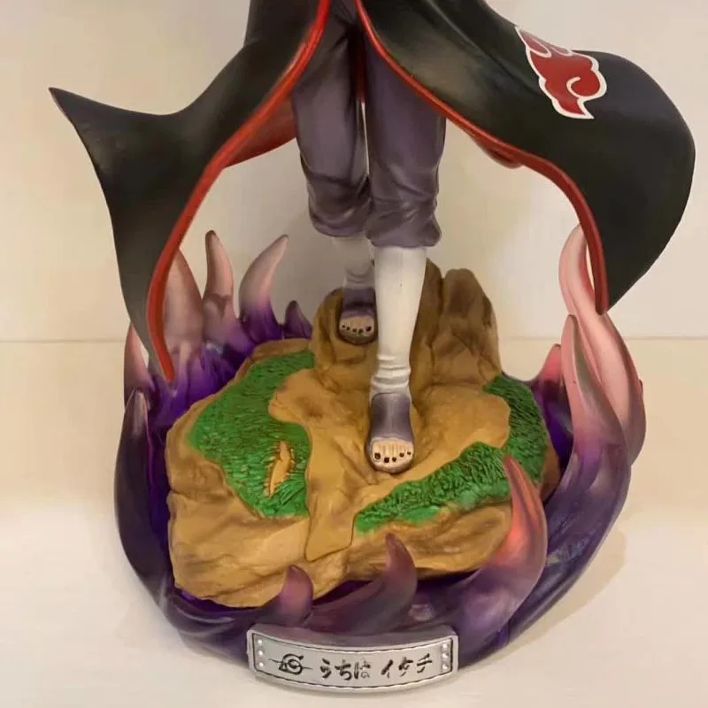 

Akatsuki Battle Version Sasuke's Brother Uchiha Itachi Statue Action PVC Figure Toy Anime Figure collectible
