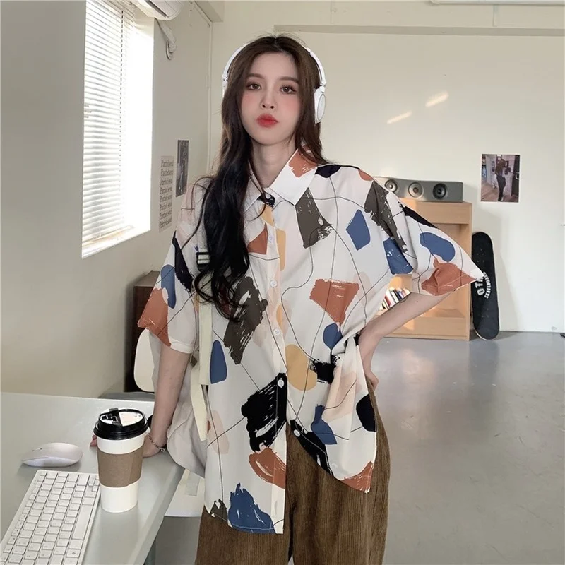 

GOOHOJIO 2021 Spring Autumn New All-match Fashion Blouses Female Tops Fashionable Loose Short Sleeve Women Blouses Outwear Women