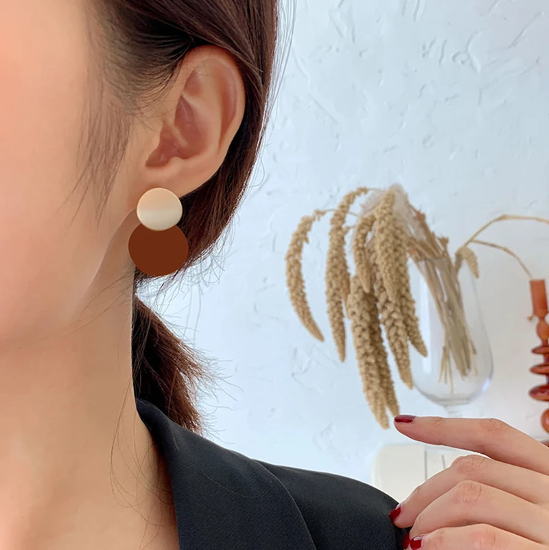 

VCORM New Korea Geometric Round Earrings for Women Pink Statement Metal Arcylic Dangle Drop Earring 2020 Fashion Brincos Jewelry