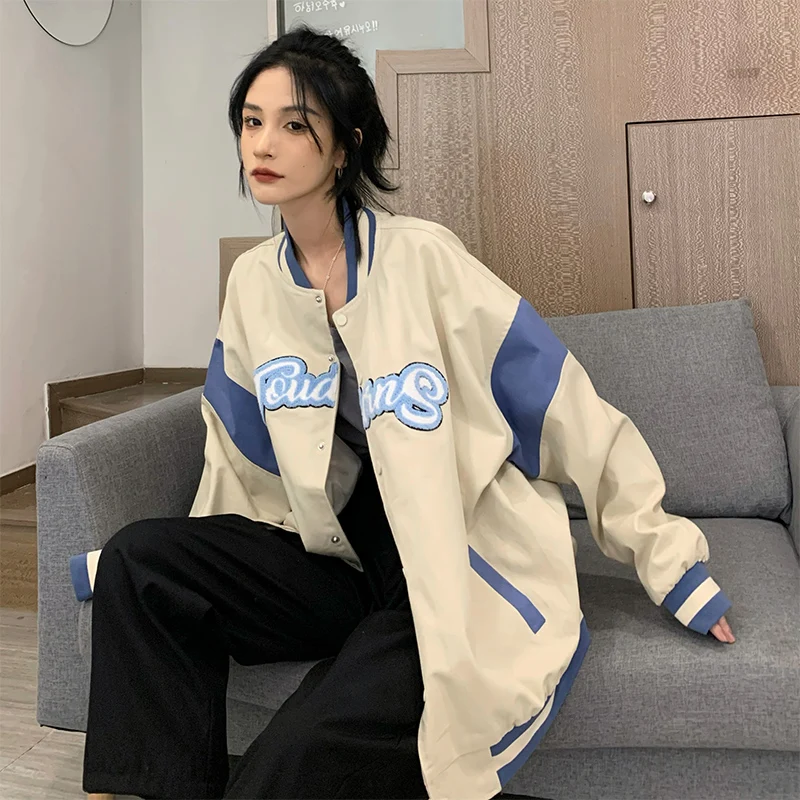 

Women Vintage Varsity Jacket Towel Embroidery Letter Thin Baseball Jackets Harajuku Loose Casual Coats College Style Couple Tops