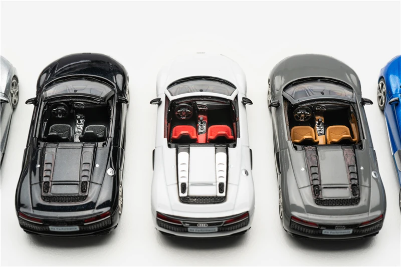 Модель автомобиля под давлением KengFai 1:64 2021 R8 | Игрушки и хобби