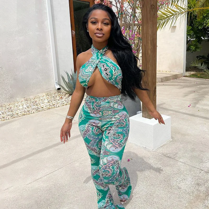 

Sexy Two Piece Set Vacation Summer Outfits for Women 2022 Bandana Paisley Print Flare Pants Halter Top