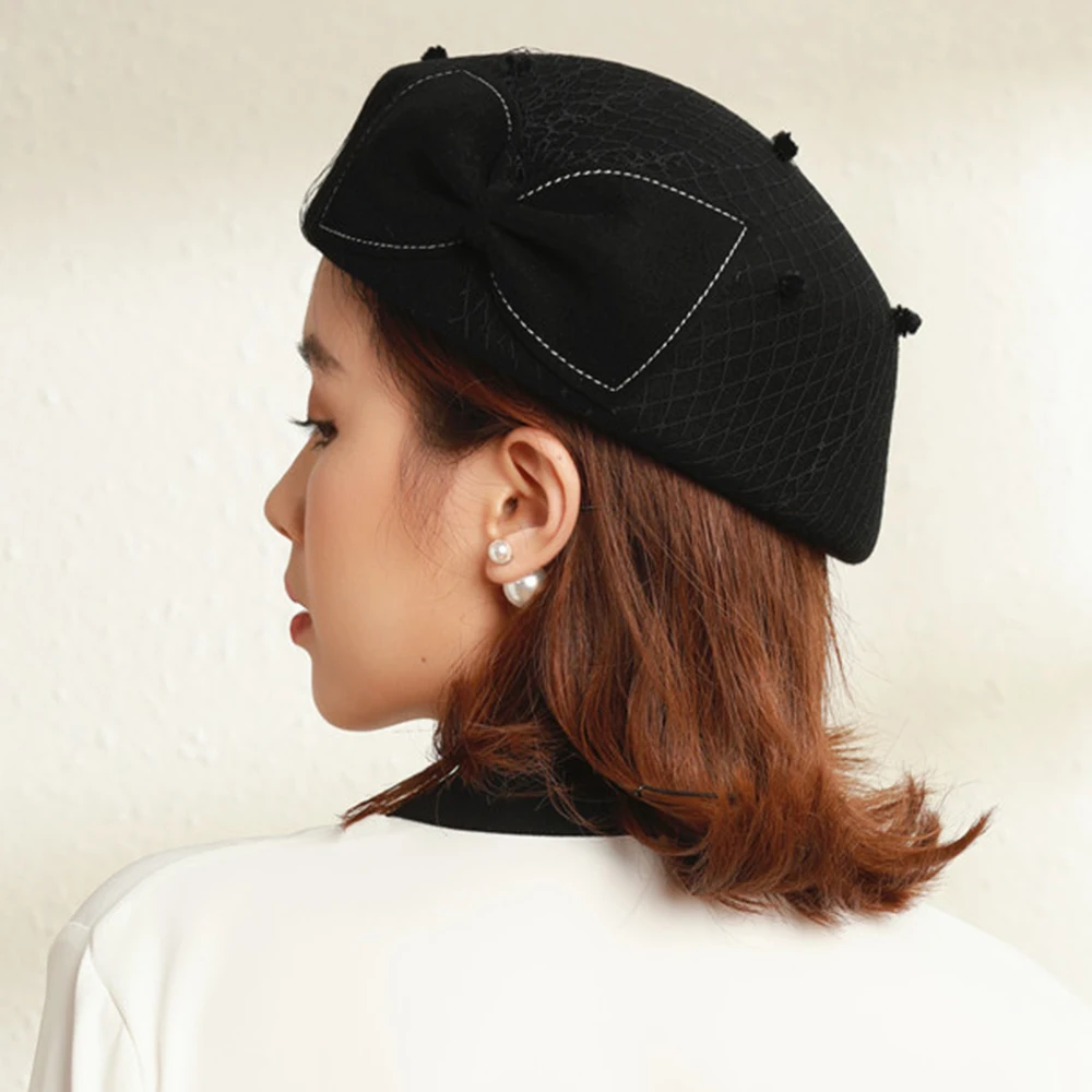 Женская фетровая шляпа FS элегантная с фетровым верхом и фатином красного черного