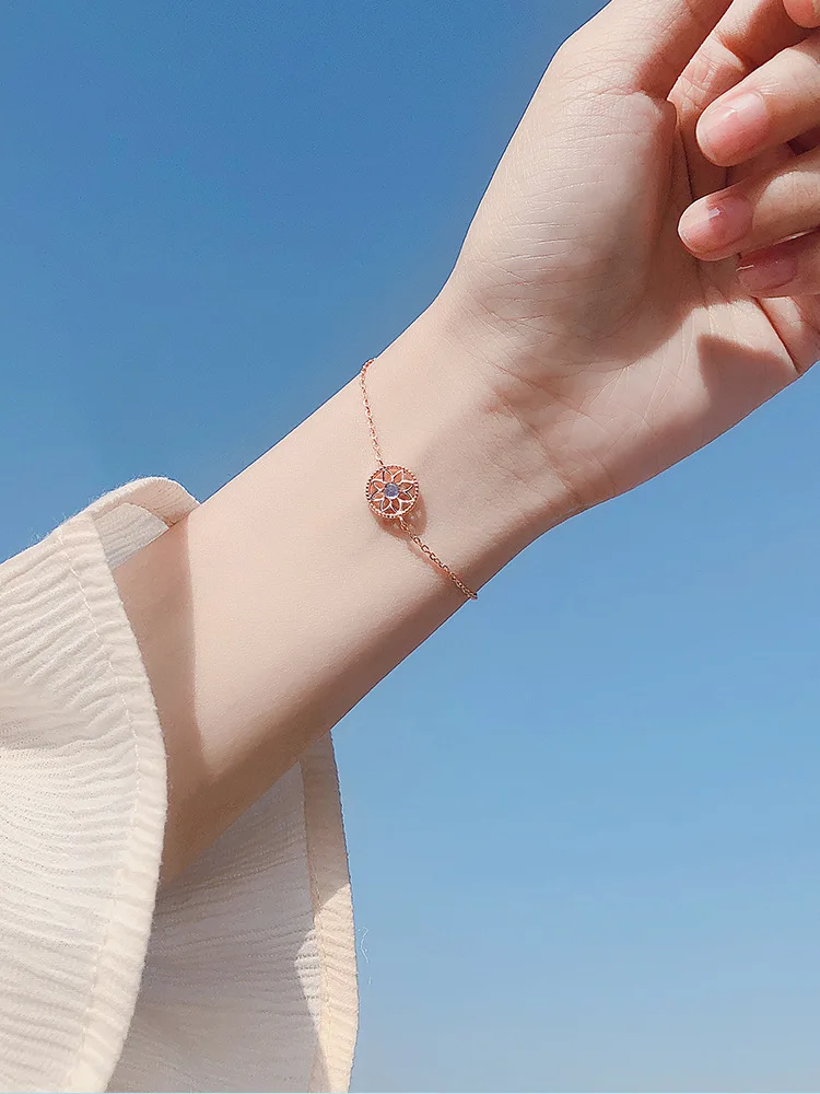 Серебряный вырезанный Подсолнух Круглый браслет с синим лотосом милый