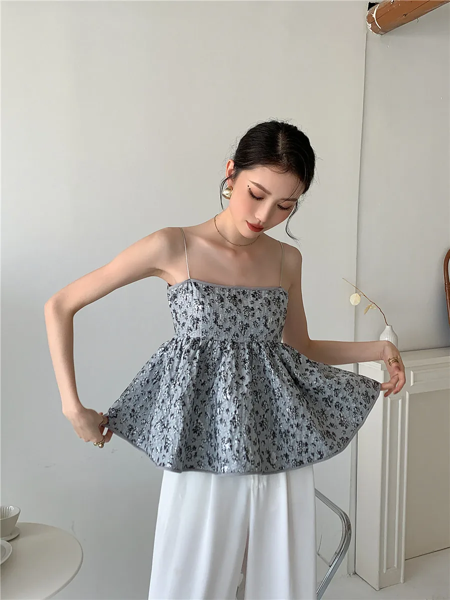 Summer ladies knitted jacquard off-shoulder top sexy camisole vest 2021New ladies fashion party pleated halter top pullover bra