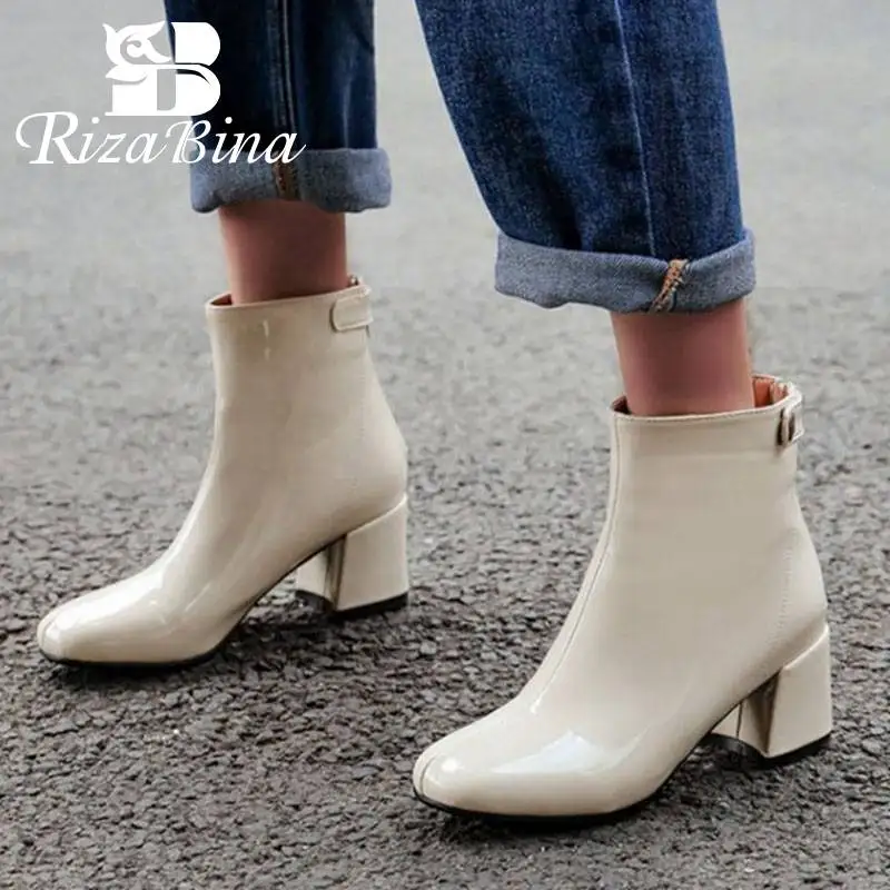 RIZABINA/ г. Ботильоны женские, большие размеры 32-46, Зимние Туфли-челси из лакированной кожи женская теплая меховая обувь на молнии на высоком каблуке