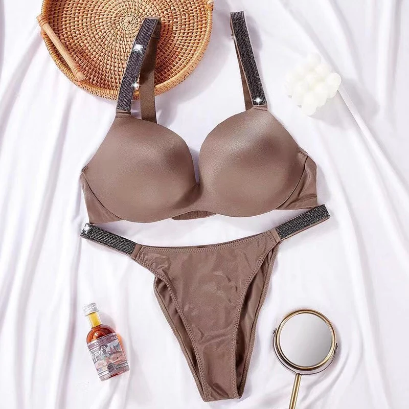 

2021 New Sexy Letter Rhinestone Underwear Set Pink Women Brand Comfort Brief Sets Push Up Bra Panty 2 Piece Lingerie Sets