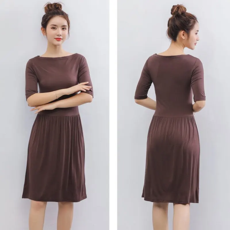 Платье из модала с вырезом лодочкой и коротким рукавом однотонное платье|Женские