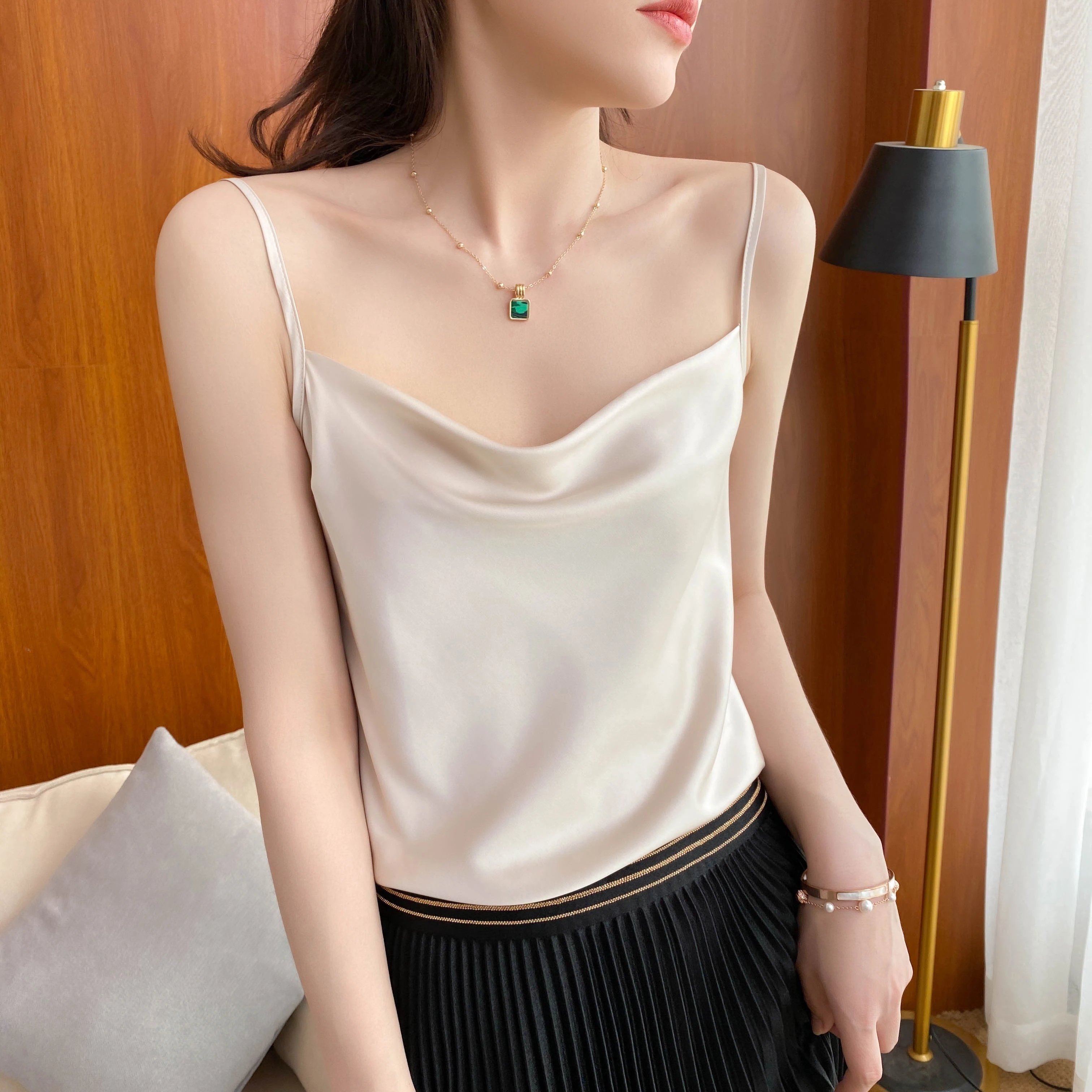 

MVLYFLRT 2021 Summer new camisole women's lace pullover Slim sexy bottoming pullover camisole T-shirt