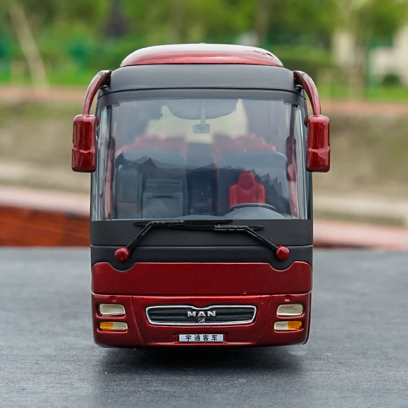 

Original 1:42 Diecast Model for Yutong MAN Lion's Star Bus Alloy Toy Car Miniature Collection Gifts ZK6120R41 bus model for chri