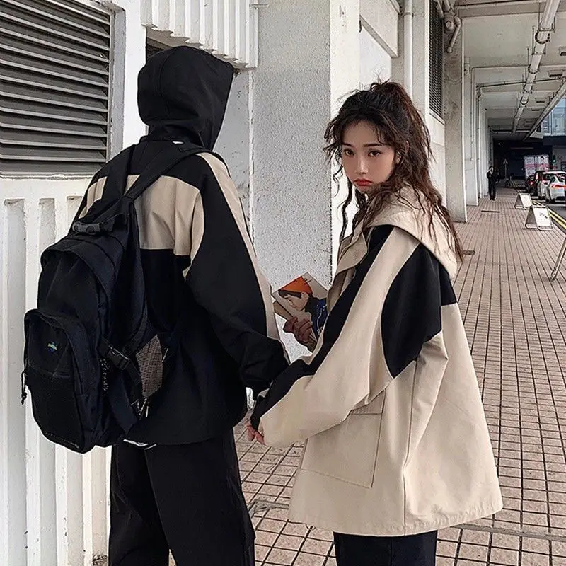 Куртка с капюшоном женская универсальная верхняя одежда в стиле пэчворк на