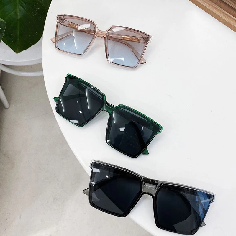 

2021 Classic Vintage Square Sunglasses Women Oversized Sunglasses Women Men Retro Black Luxury Sun Glasses Goggle