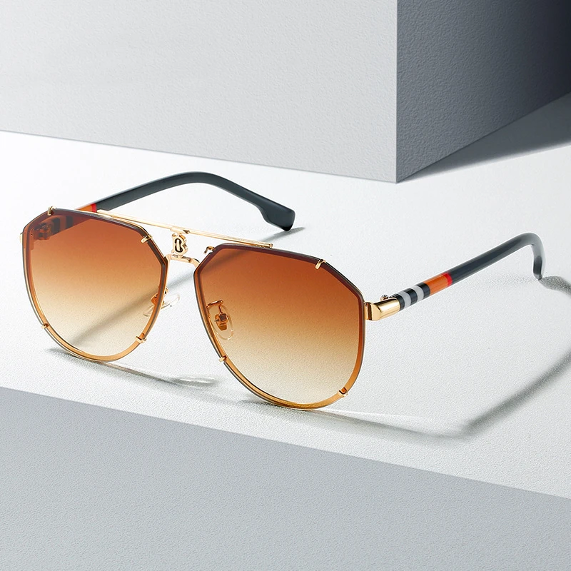 

New Fashion Oversize Sunglasses Men Metal Eyewear Women Retro Big Frame Sun Glasses Vintage High Quality Gafas Oculos De Sol