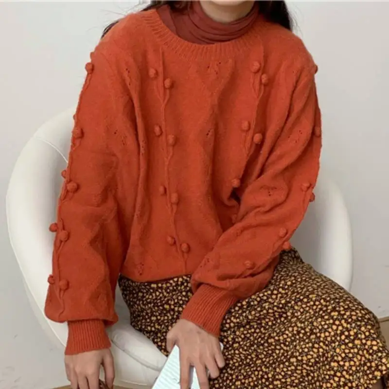 

One-Piece Small Pompom Pure Color Sweater Pullover Loose Lazy Style Knit Sweater Top Women'S Sweater Autumn And Winter Long-Slee