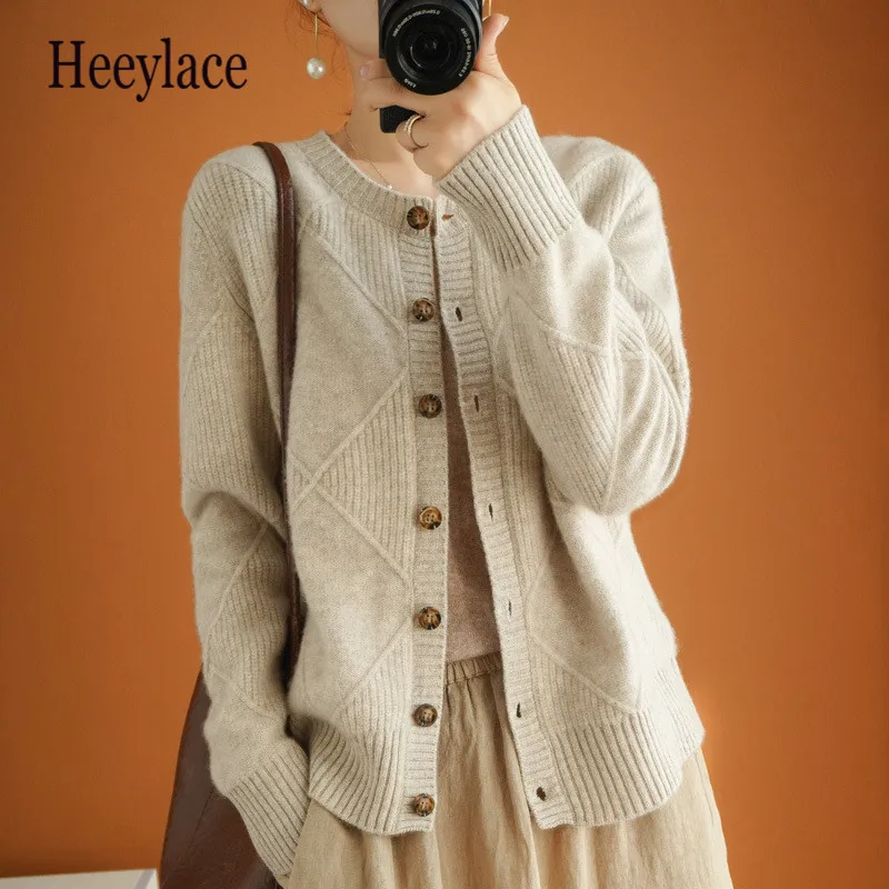 

Knitted Sweater Cardigan Women Korean Solid Long Sleeve Twist Loose Coat Women Top For Autumn Winter Cardigan Femme Knit Pull