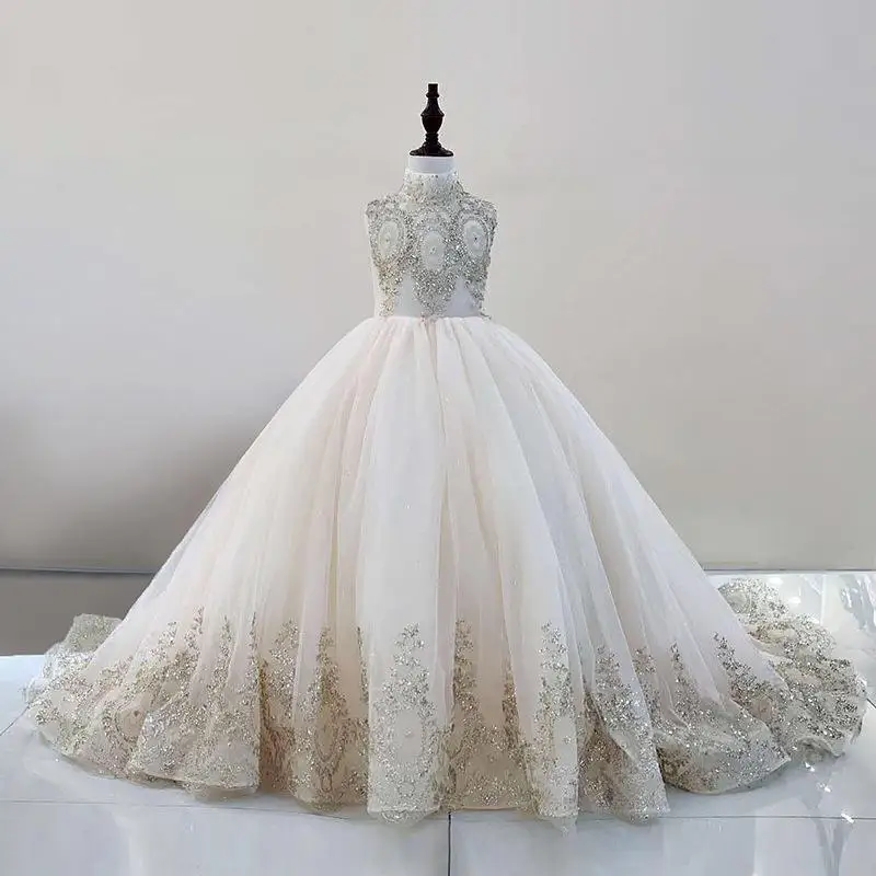 Платье принцессы с длинным шлейфом роскошное благородное вечернее платье