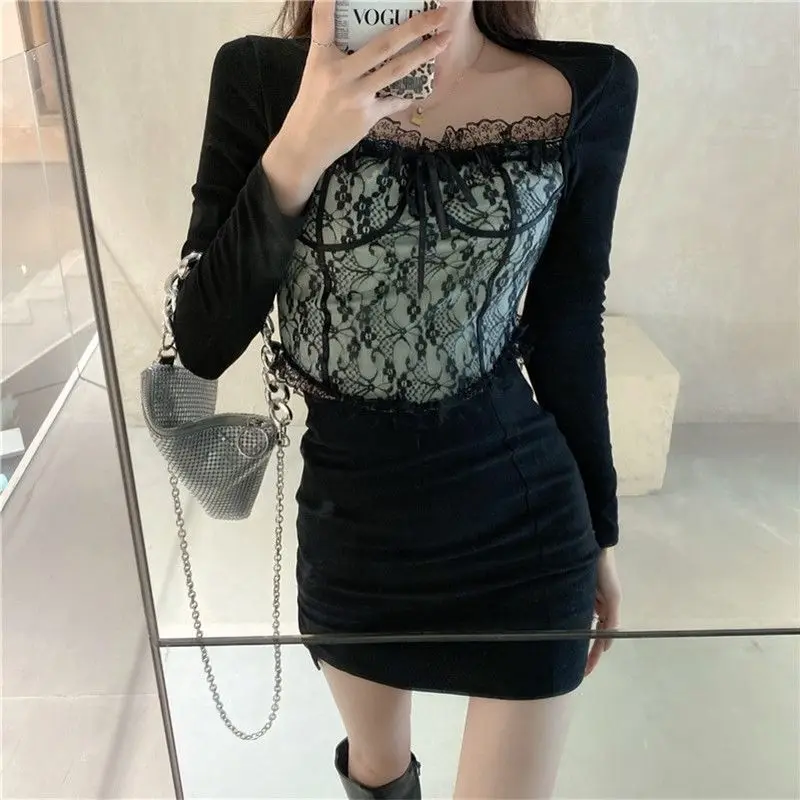 

Vintage Lace Blouse Women 2021 Spring Long Sleeve Fashion Square Collar Korean Style Slim Shirts Female Party Sexy Crop Tops