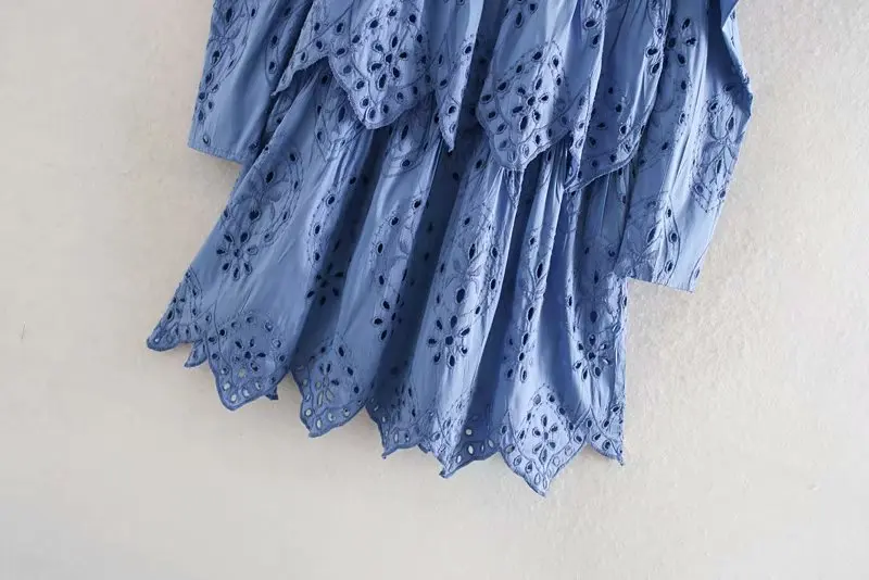 Женское плиссированное платье с пышными рукавами каскадные оборки однотонное