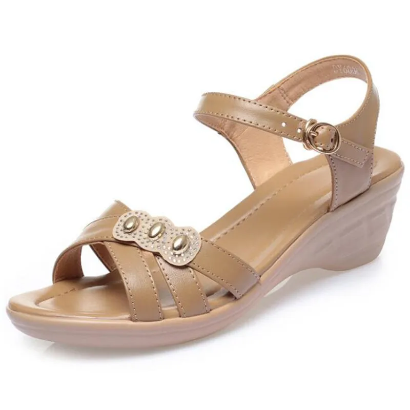 

Женские босоножки из натуральной кожи, на высоком каблуке