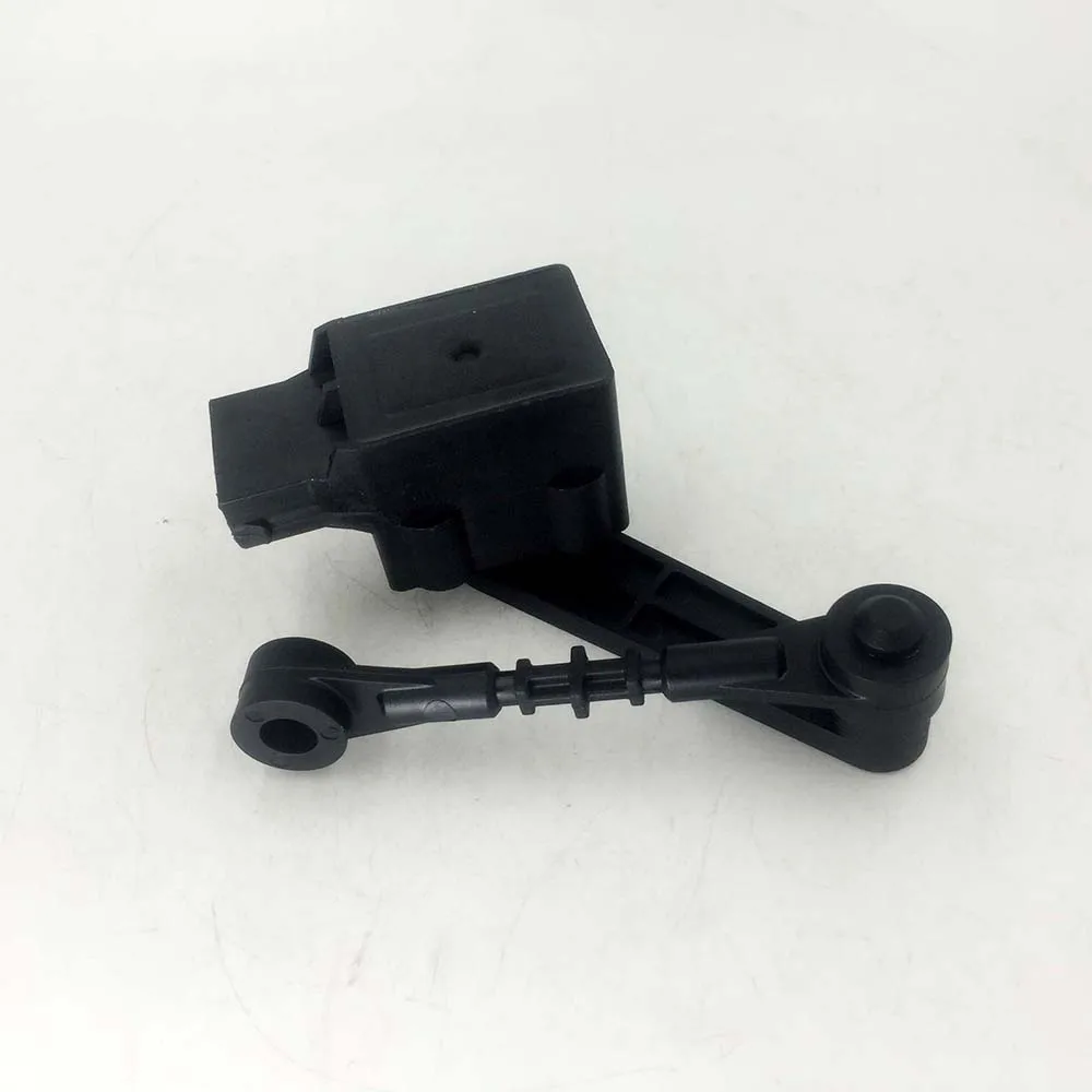 

New Front Right Air Suspension Ride Height Sensor For Land Rover 3 Range Rover 2005-2009 RQH500061