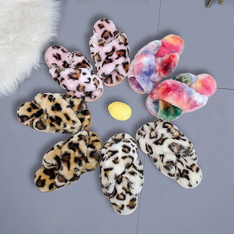 

2021 Winter Slippers for Home Baby Girl Plush Slippers Children Casual Shoes Fashion Woman Slides Plush Kids Leopard Slippers