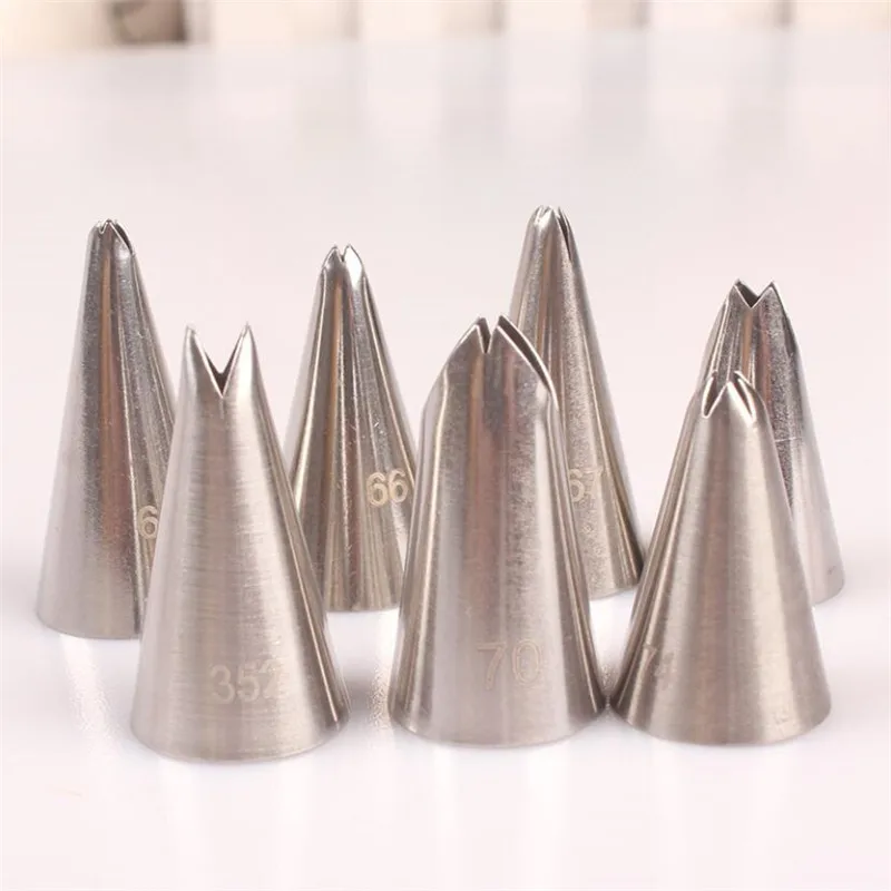 7 Different Styles Leaves Cream Stainless Steel Icing Piping Nozzles Tips Cake Decorating Cupcake Pastry Tools | Дом и сад