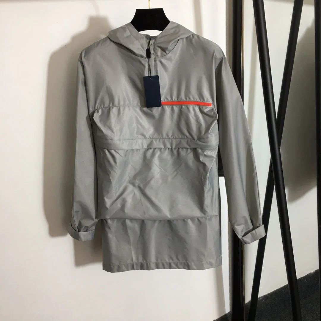 

Women And F3192 Men Big pocket Hooded Jackets Spring Autumn Windbreaker Fashion Jackets Coats Zipper Lightweight Jackets Female