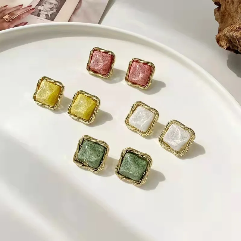 

S925 Silver Needle New Style Simple Color Square Button Earrings Female Fashion Retro Girl Earrings Trend Wholesale Jewelry