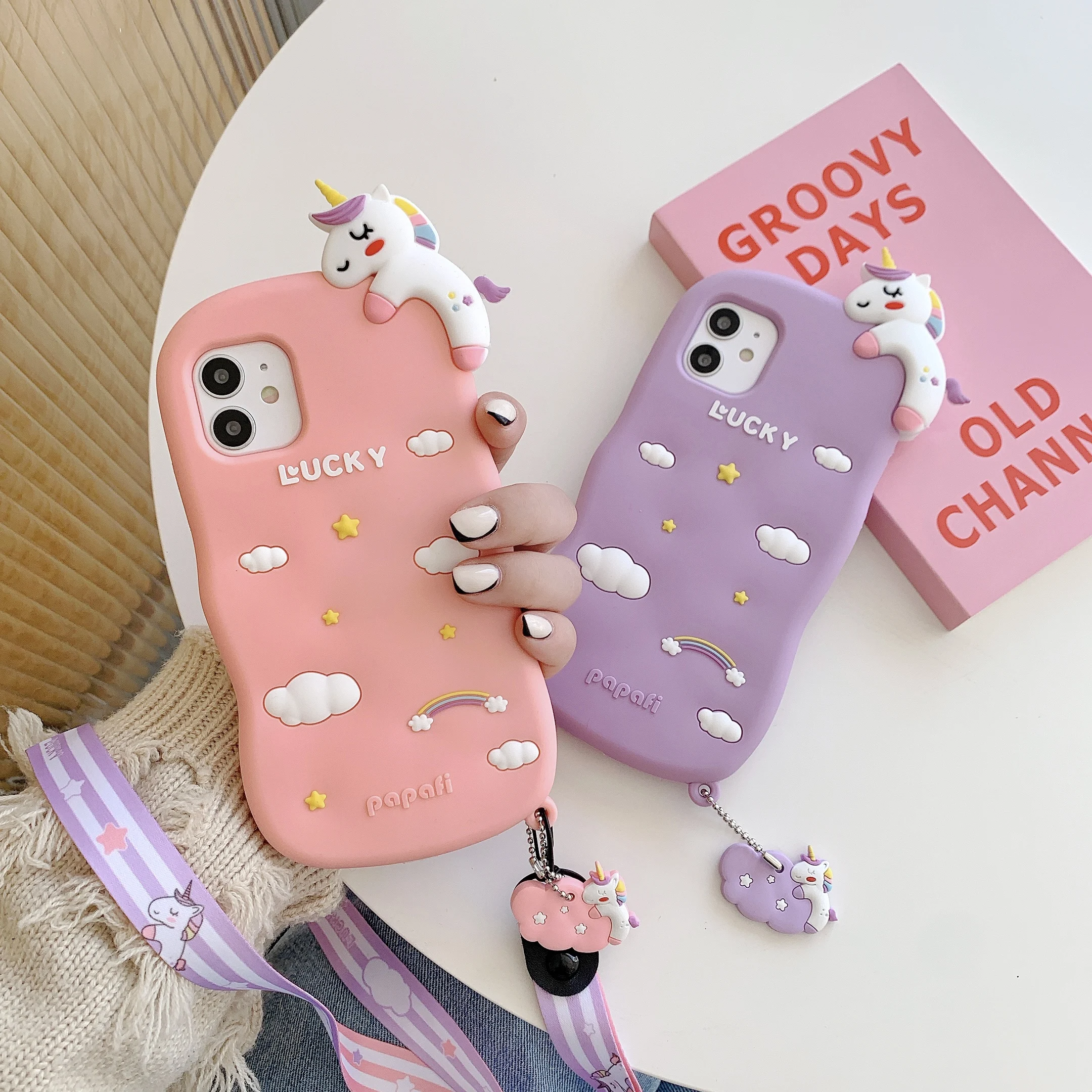 

The unicorn cloud pattern is suitable for iPhone 11 and iPhone 12 series mobile phone cases