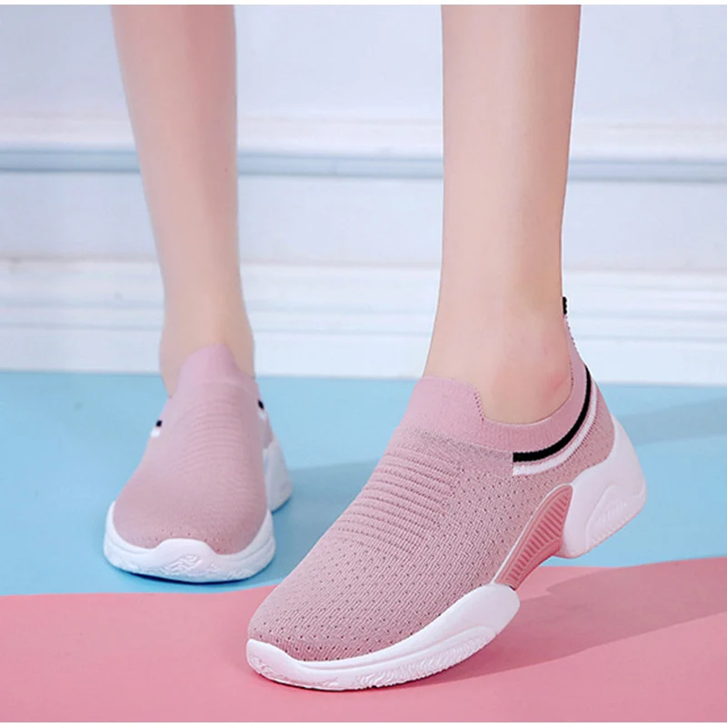 Кроссовки женские на плоской платформе повседневная обувь для бега без шнуровки