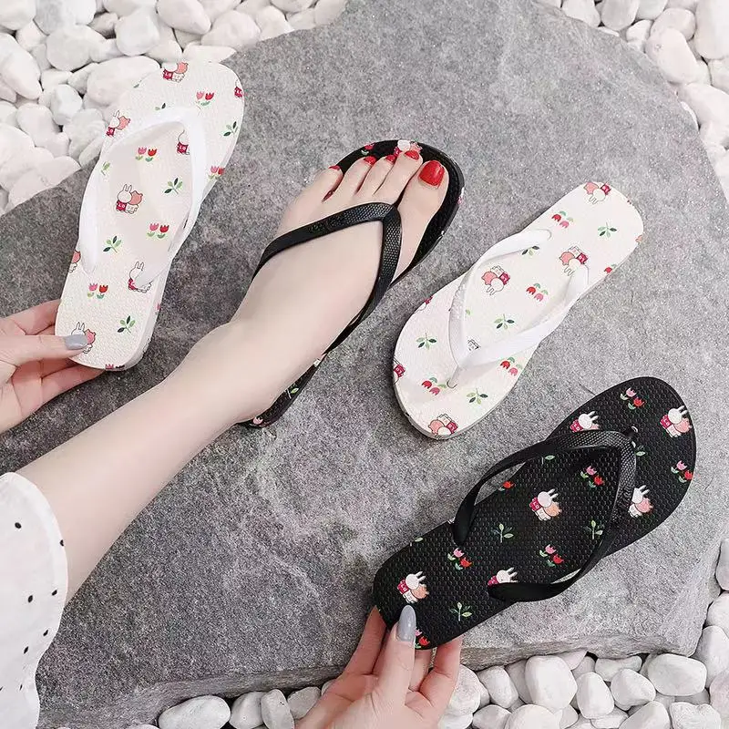 

2021 New Summer Women Flip Flop Outdoor Flower Rabbit Printing Flat Shoes Non-Slip Soft Bottom Floor Slippers Beach Fashion