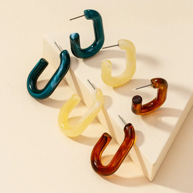 

2020 hot fashion U-shaped earrings jewelry new color acrylic fashion earrings for women personality trend earrings wholesale