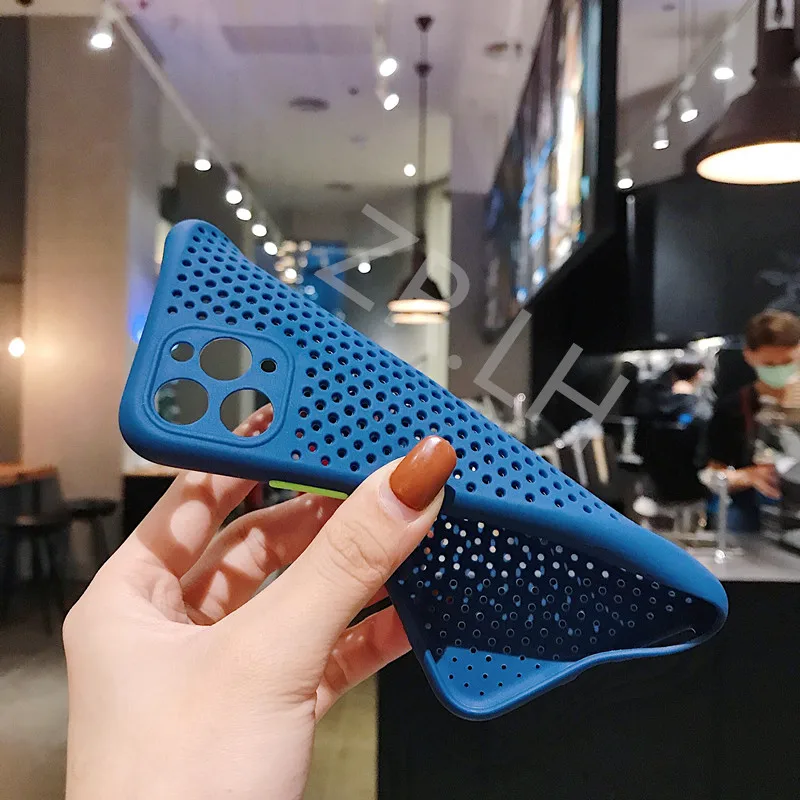 

Hollow Cooling Breathable Phone Case For iPhone 11Pro Max 6 8 7 Plus Ultra Slim Silicone Fitted Cover For iPhone 11 Couque