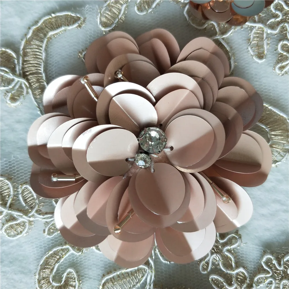 Золотистый вышитый кружевной воротник с тонкими блестками Цветочный вырез