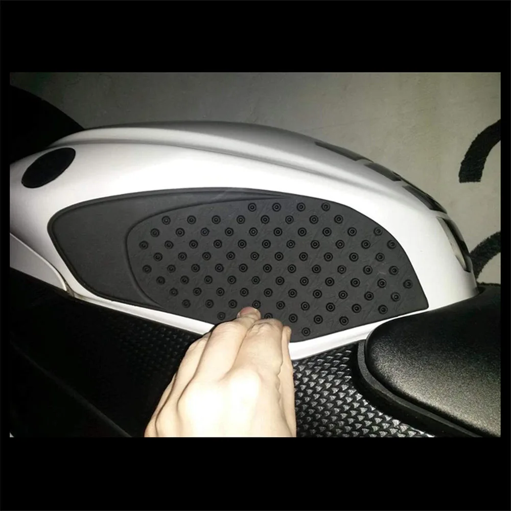 

Motorcycle Tank Pad Traction Pad Side Gas Knee Grip Protector Anti slip sticker for Yamaha YZF R6 2008 2009 2010 2011 2012-2015