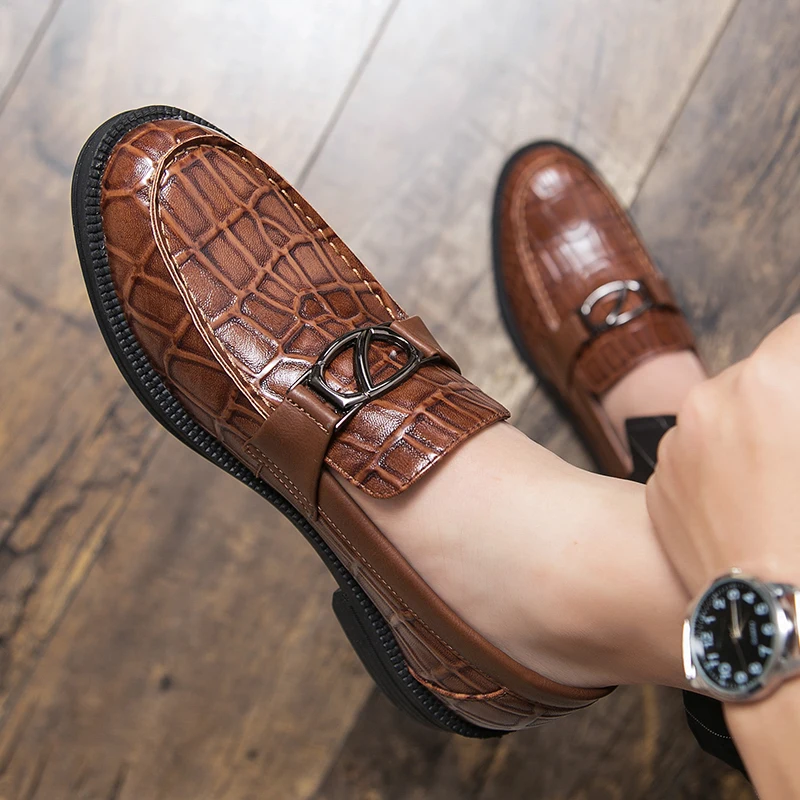 

Flat Gentleman Party Men's Shoes Oxford Men Formal Personality Non-slip High Quality For Casual Leather Designer Brand Luxurious