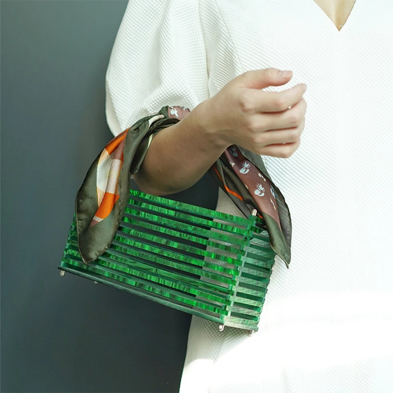 

2021 Acrylic Square Towel Handbag European And American Retro Woven Beach Dinner Bag Mini Hollowed-Out Handbag