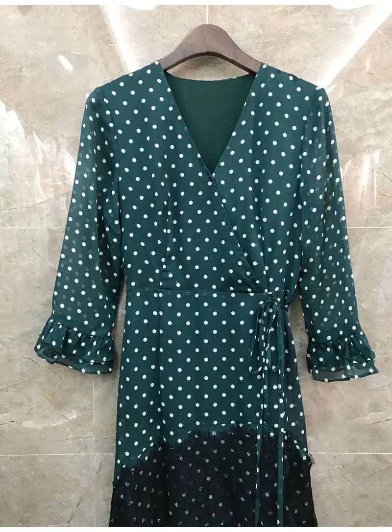 

Korean Fashion New Long Dress 2021 Summer Women V-Neck Polka Dot Print Lace Patchwork 3/4 Sleeve Casual Green Black Dress Boho