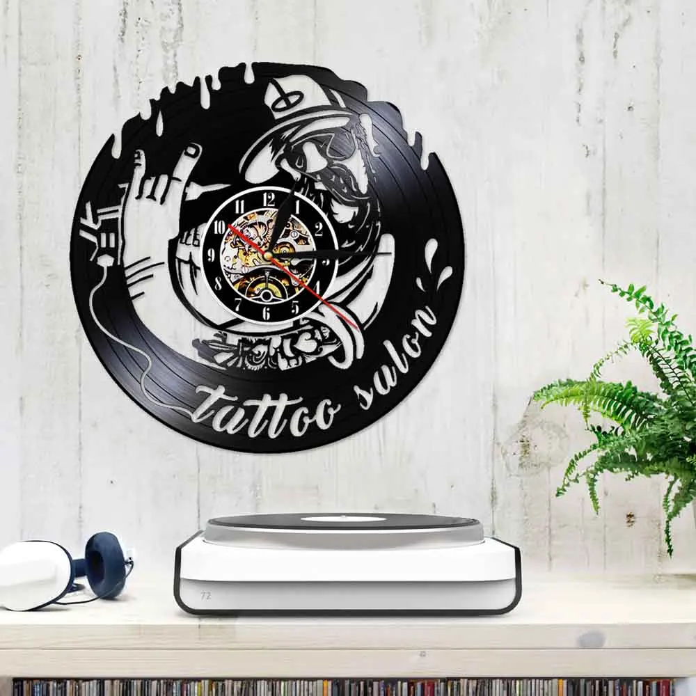 Тату Салон декоративные настенные часы мультяшный персонаж изображение
