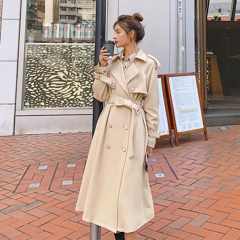 

Тренчкот женский двубортный, с жемчужной пряжкой и бантом