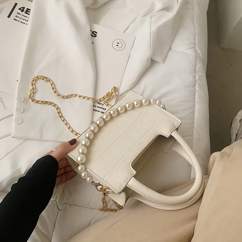 

High Quality Portable Small Square Bag Female Bag 2021 Net Red New Trendy Fashion Pearl Chain Messenger Bag Ladies Shoulder Bag