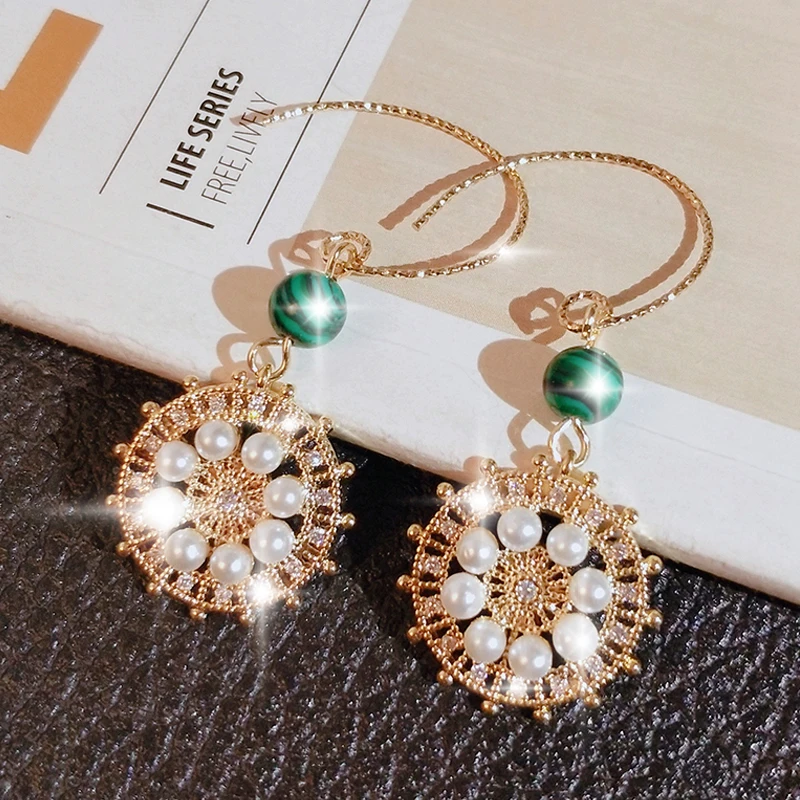 Женские винтажные серьги подвески с жемчугом Длинные металлические в стиле