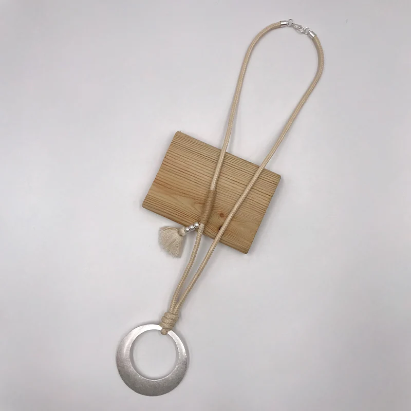 

Kara&Kale Boho Fashion Jewelry Circle Alloy Pendant Necklace Wax Cord Tassel Vintage Collares Long Necklace Women Accessories