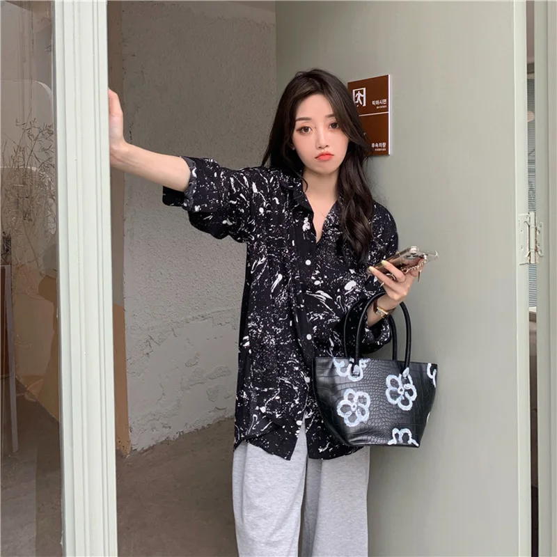 

Maxxo Korean High Street Punk Short Sleeve Shirt T-Shirt Vacation Casual Tee Aesthetic Clothes Emo Goth Tops Y2k 2021 Women