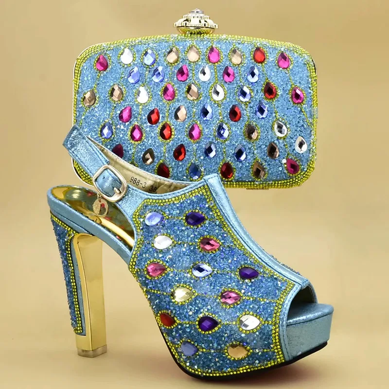Новое поступление Итальянская женская обувь и сумочка в комплекте Стразы