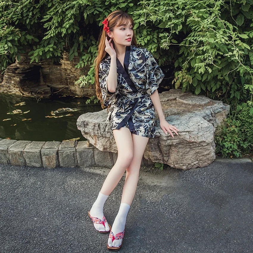 

Japanese Fashion 2021 Kimono New Trendy Style Women Summer Coat Silk Sash Asia Clothing Homewear Half Sleeve Pajamas Nightgown